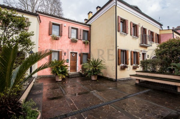 casa indipendente in vendita a Padova in zona Centro Storico