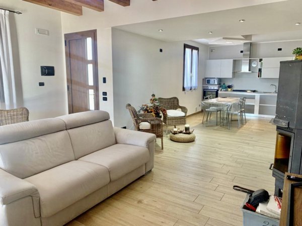 casa indipendente in vendita a Padova