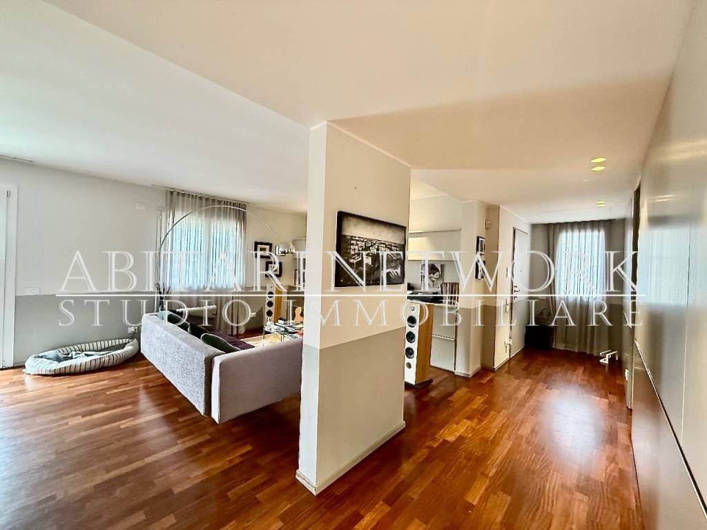 casa indipendente in vendita a Padova in zona Mandria