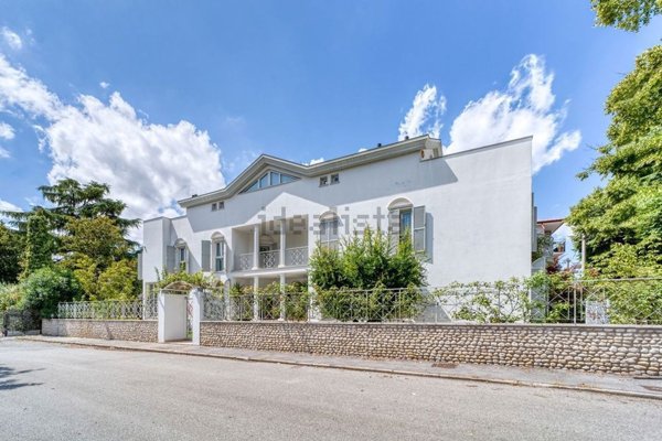 casa indipendente in vendita a Padova in zona Forcellini / Terranegra