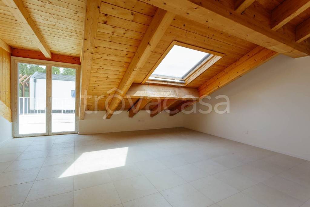 casa indipendente in vendita a Padova in zona Sacra Famiglia