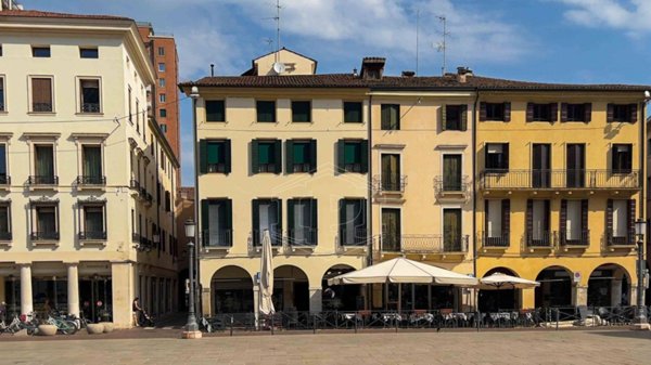 appartamento in vendita a Padova in zona Centro Storico