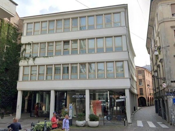 appartamento in vendita a Padova in zona Centro Storico