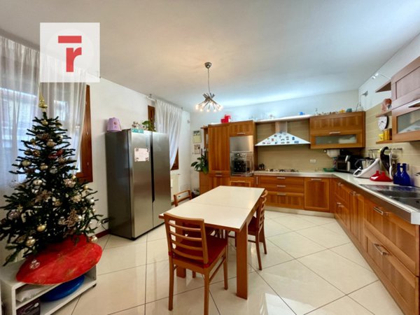 casa indipendente in vendita a Padova in zona Centro Storico
