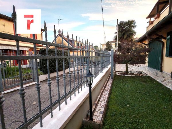 casa indipendente in vendita a Padova in zona Centro Storico