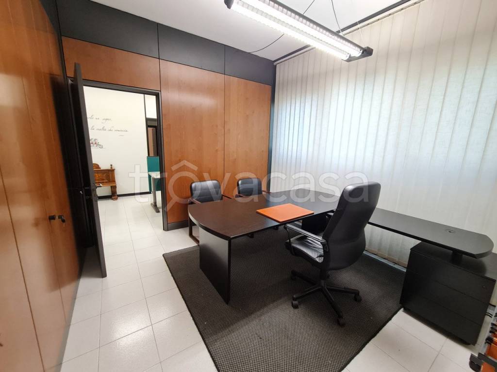 ufficio in vendita a Padova in zona Stanga