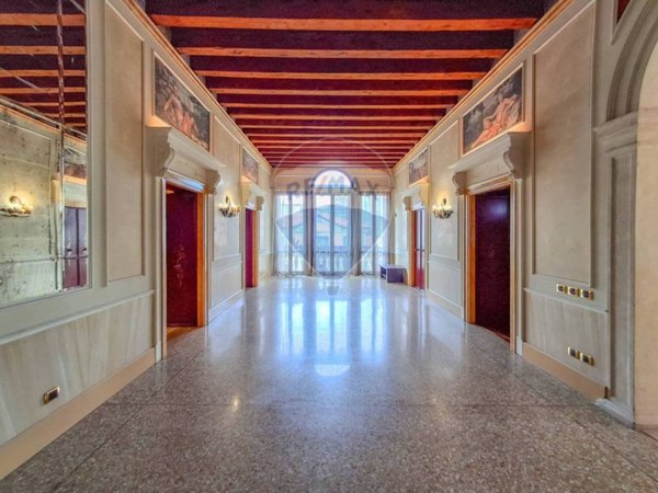 appartamento in vendita a Padova in zona Savonarola