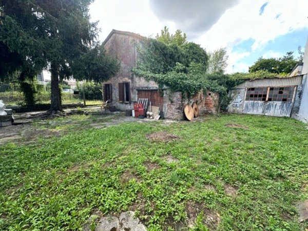 casa indipendente in vendita a Padova in zona San Carlo