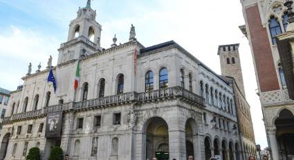 appartamento in vendita a Padova in zona San Carlo