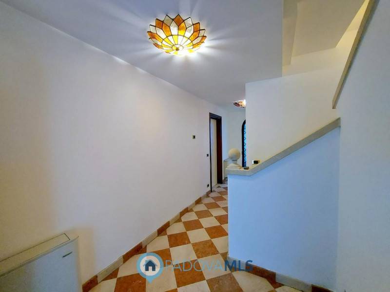 intera palazzina in vendita a Padova in zona Centro Storico