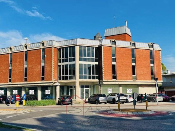 intera palazzina in vendita a Padova in zona Brentelle