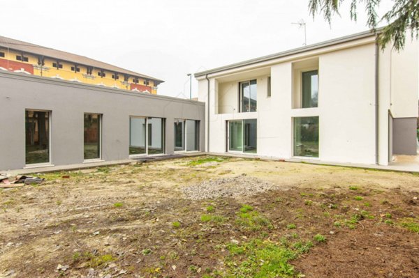 casa indipendente in vendita a Padova in zona Centro Storico