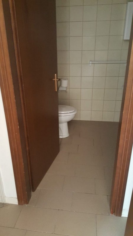 negozio in vendita a Padova in zona Mortise