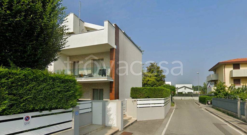 casa indipendente in vendita a Padova
