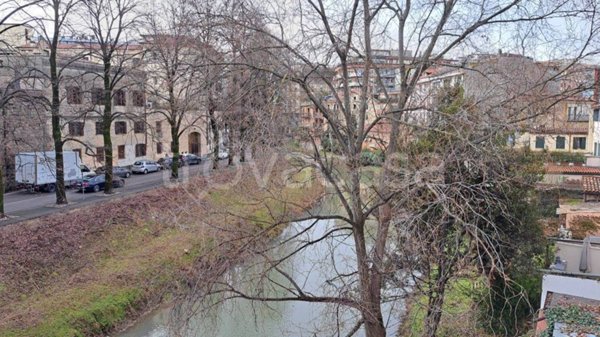 appartamento in vendita a Padova in zona Savonarola