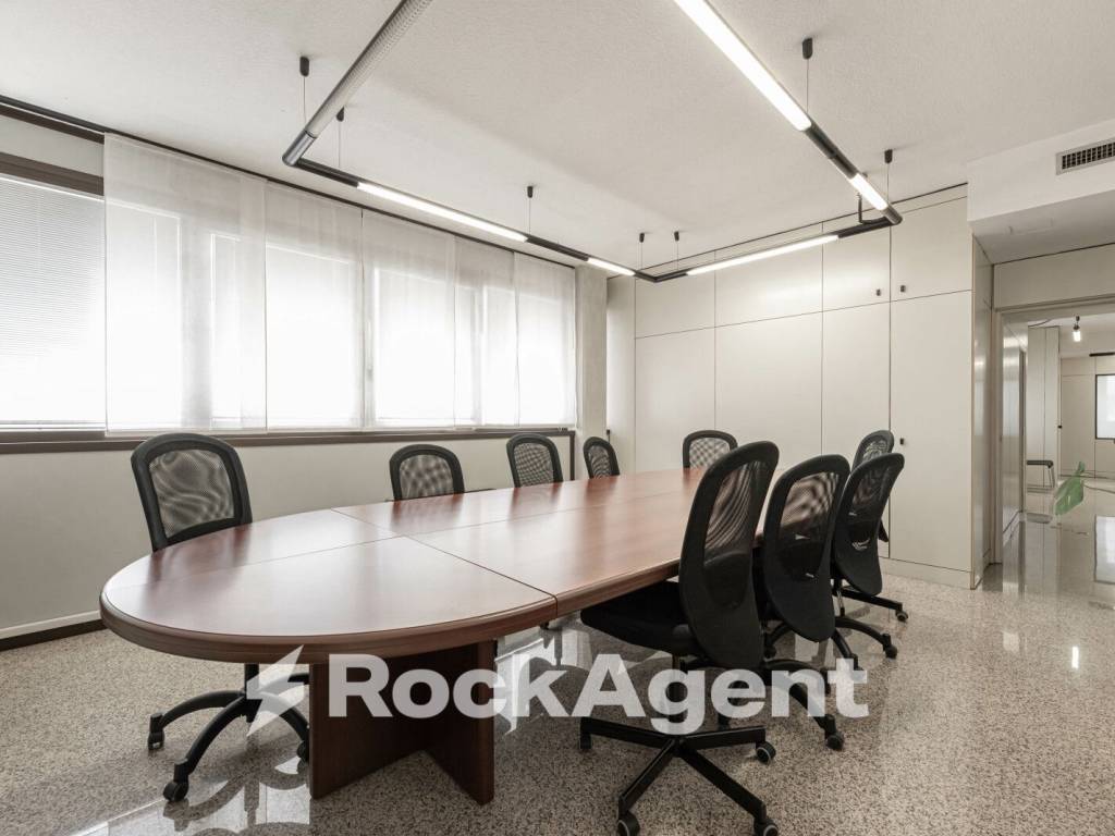 ufficio in vendita a Padova in zona Camin / Granze
