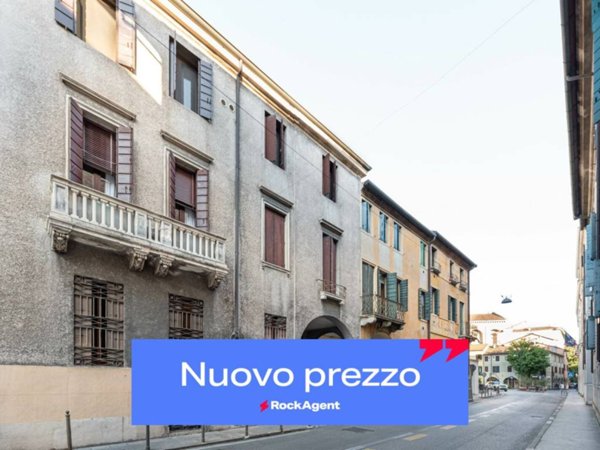 appartamento in vendita a Padova in zona Centro Storico