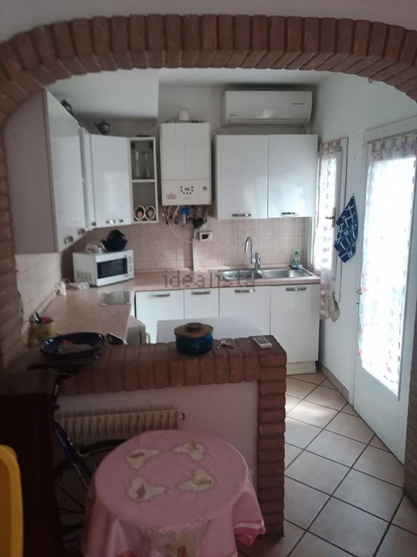 casa indipendente in vendita a Padova in zona Sant'Osvaldo / Santa Rita