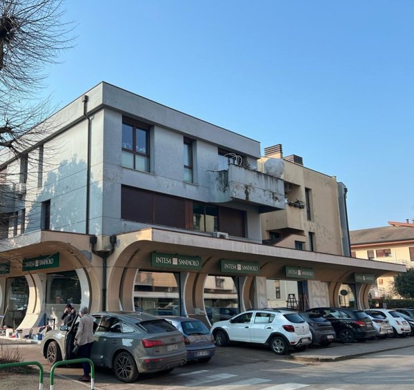 ufficio in vendita a Padova in zona Pontevigodarzere