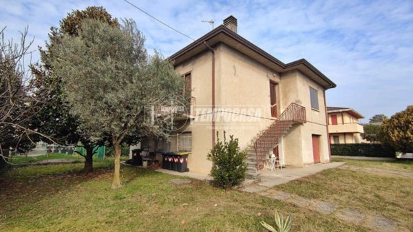 casa indipendente in vendita a Padova in zona Brentelle