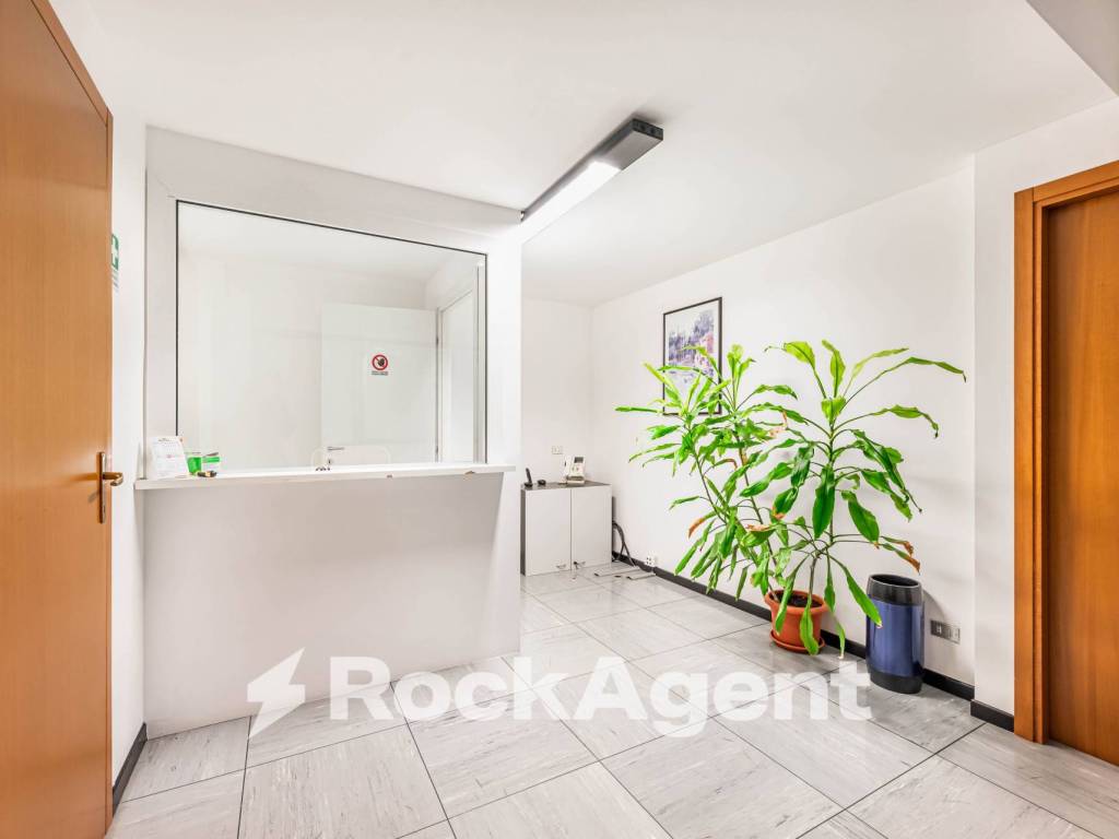 ufficio in vendita a Padova in zona Camin / Granze