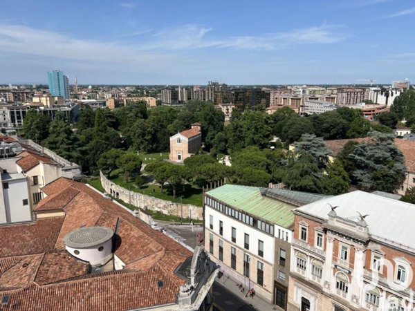 appartamento in vendita a Padova in zona Savonarola