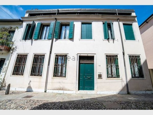 casa indipendente in vendita a Padova in zona Savonarola