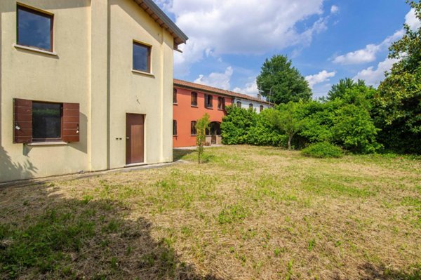 casa indipendente in vendita a Padova in zona Forcellini / Terranegra