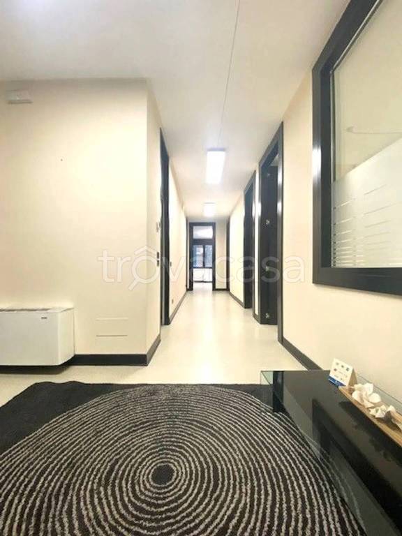 ufficio in vendita a Padova in zona Stanga