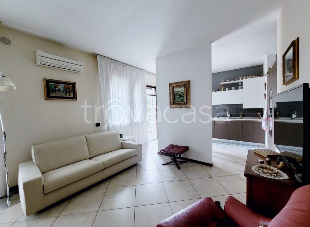 casa indipendente in vendita a Padova in zona Brentelle