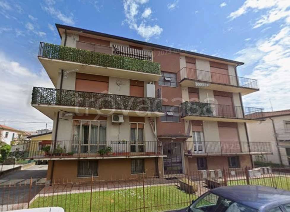 appartamento in vendita a Padova in zona Brentelle