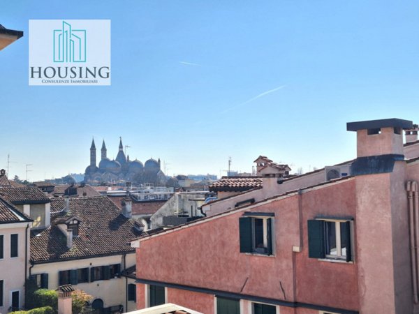 appartamento in vendita a Padova in zona Centro Storico