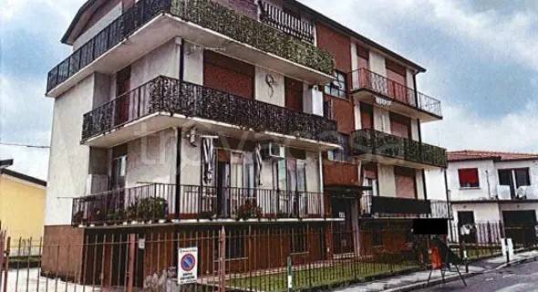 appartamento in vendita a Padova in zona Brentelle