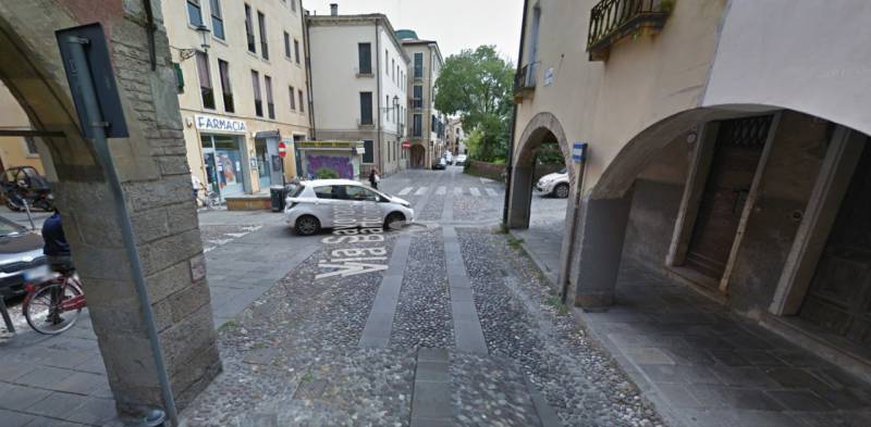 intera palazzina in vendita a Padova