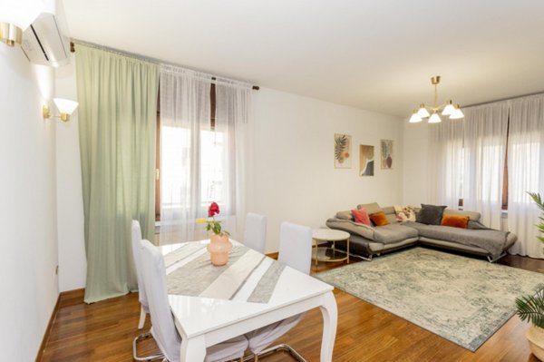 casa indipendente in vendita a Padova in zona Arcella
