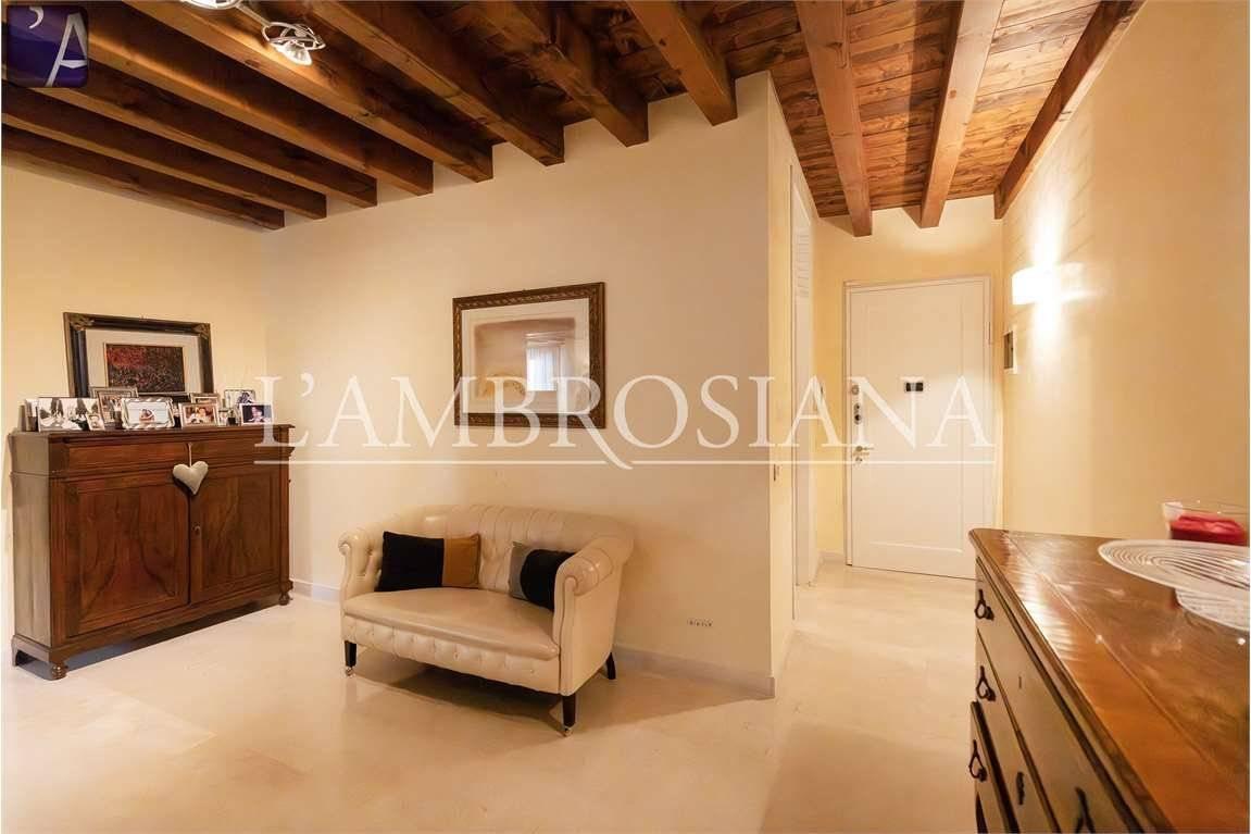 appartamento in vendita a Padova in zona Centro Storico