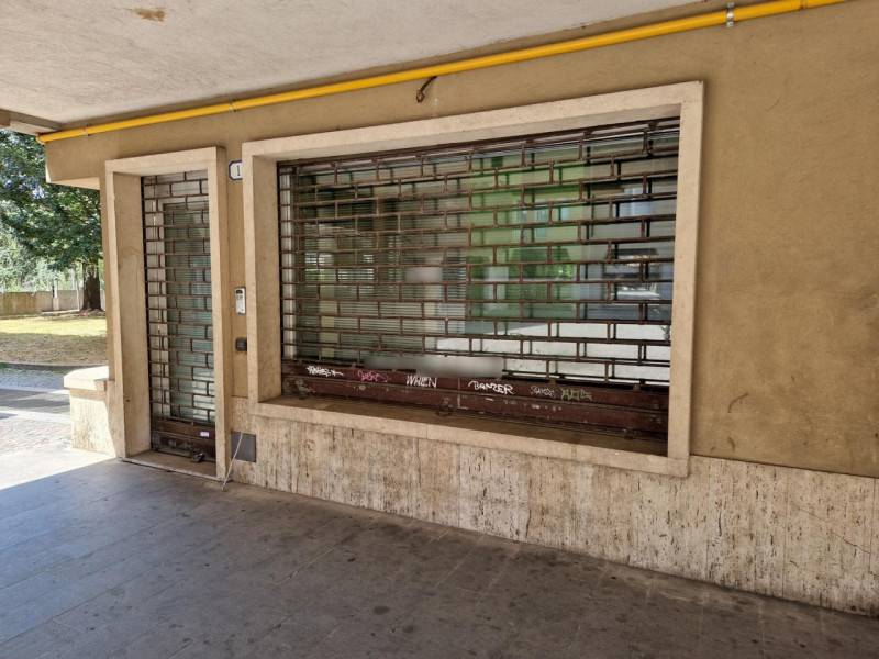 negozio in vendita a Padova in zona Centro Storico