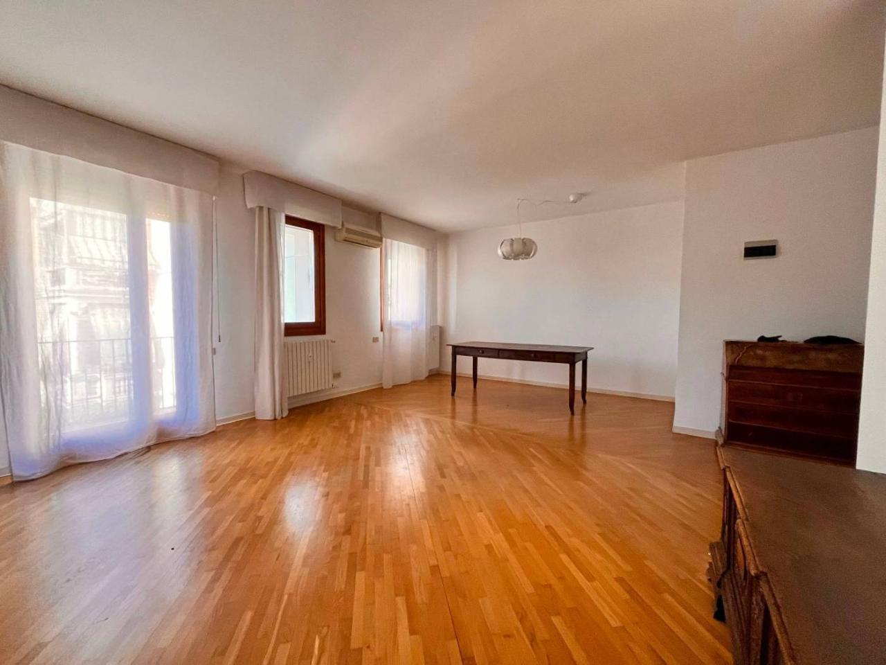 appartamento in vendita a Padova in zona Centro Storico
