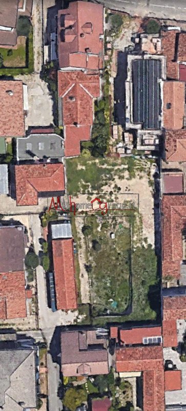 terreno edificabile in vendita a Padova in zona Sant'Osvaldo / Santa Rita