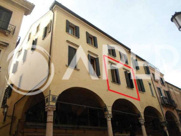 appartamento in vendita a Padova in zona Centro Storico