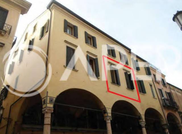 appartamento in vendita a Padova in zona Centro Storico