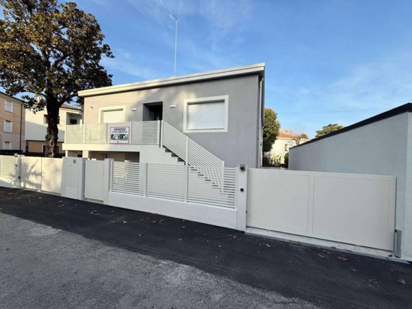casa indipendente in vendita a Padova in zona San Giuseppe