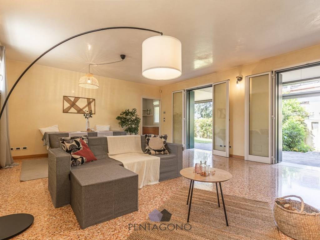 casa indipendente in vendita a Padova in zona San Carlo