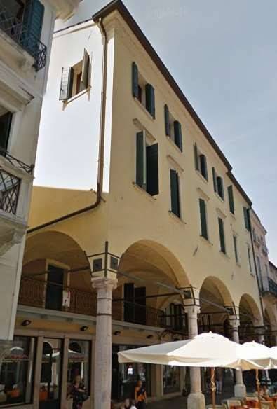 appartamento in vendita a Padova in zona Savonarola
