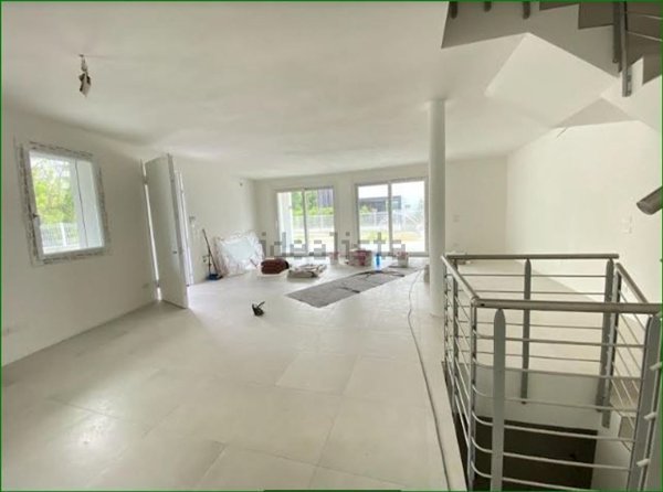 casa indipendente in vendita a Padova in zona Sacra Famiglia