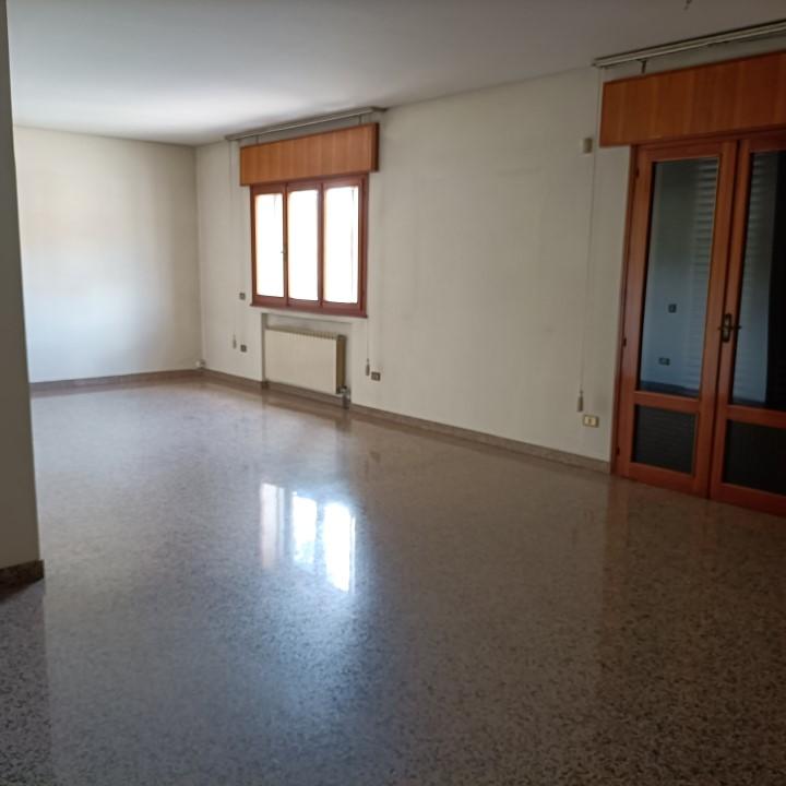 casa indipendente in vendita a Padova in zona Brentelle
