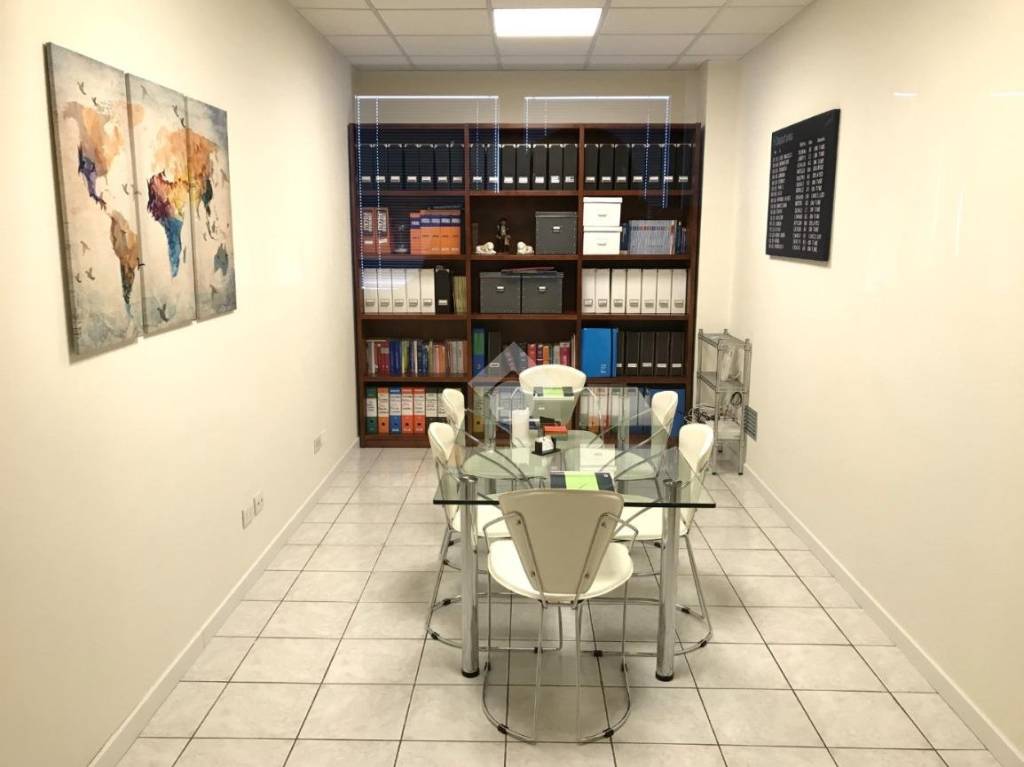 ufficio in vendita a Padova in zona Pio X