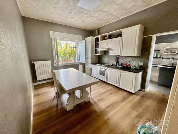 casa indipendente in vendita a Padova in zona Brentelle