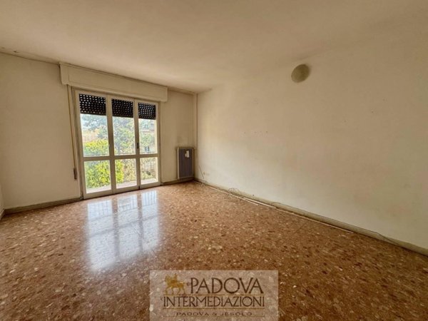 appartamento in vendita a Padova in zona Sant'Osvaldo / Santa Rita