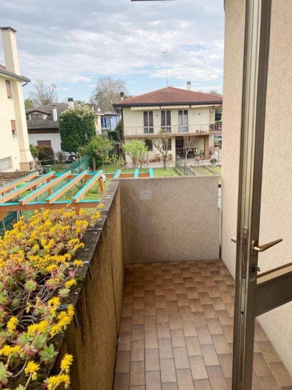 casa indipendente in vendita a Padova in zona Guizza